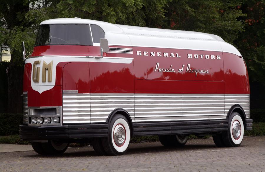  GM Futurliner 1940 года  (фото 1 из 66)
